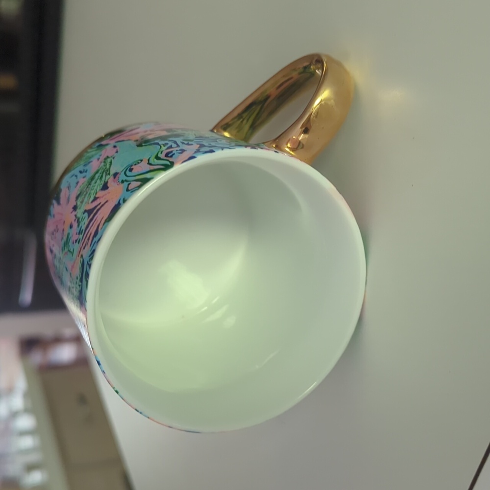 Tea cup - Picture 4 of 4